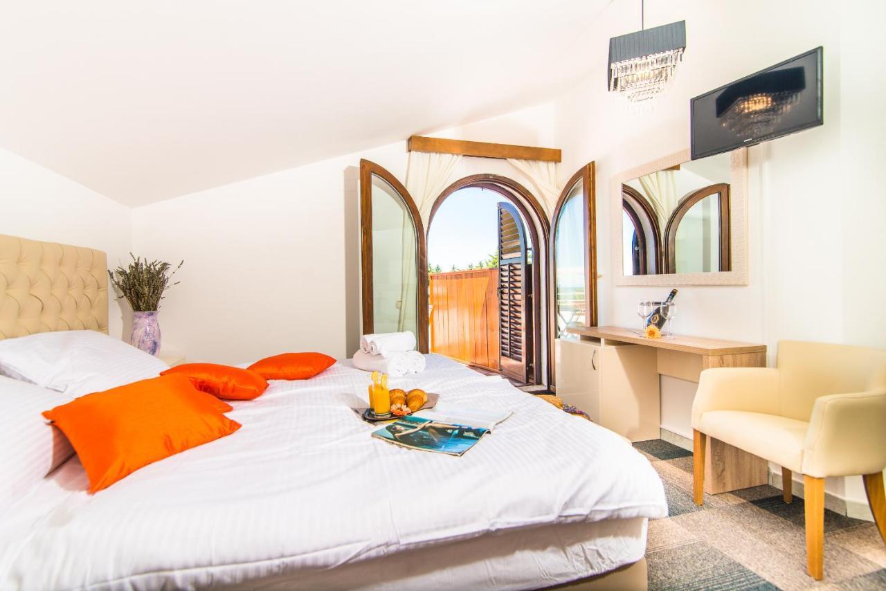 Hotel Villa Vrsar Ngoại thất bức ảnh
