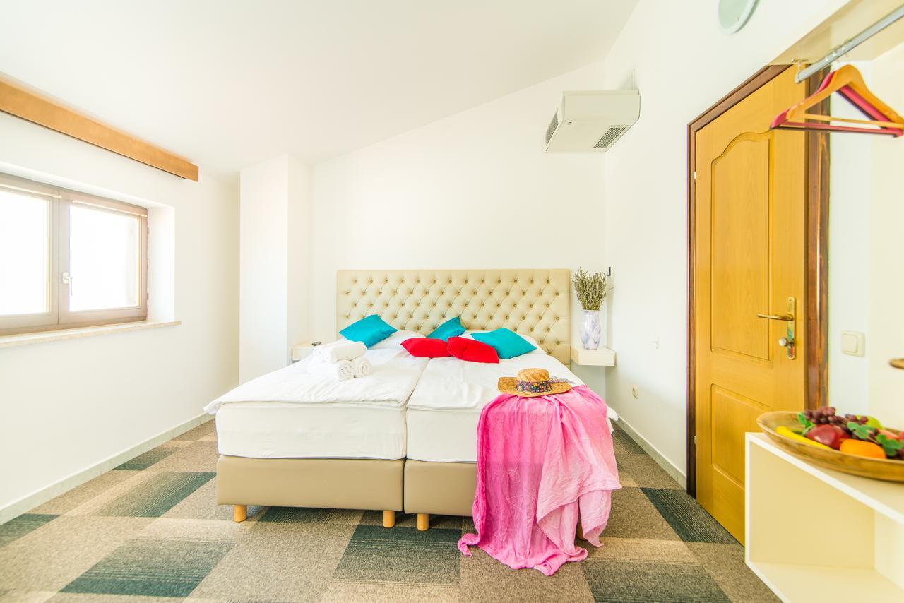 Hotel Villa Vrsar Ngoại thất bức ảnh